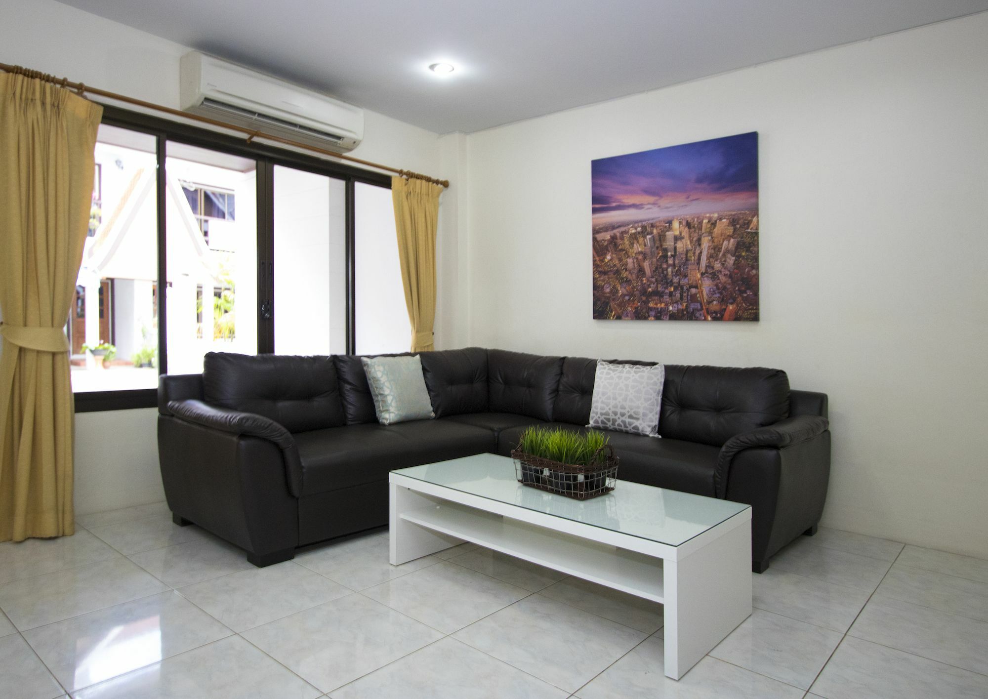 Ashford Villas Cosy Beach Pattaya Esterno foto