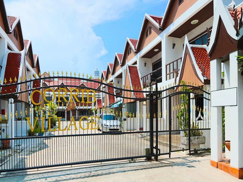 Ashford Villas Cosy Beach Pattaya Esterno foto